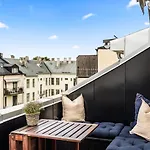Charming Loft Apartment, Central But Quiet